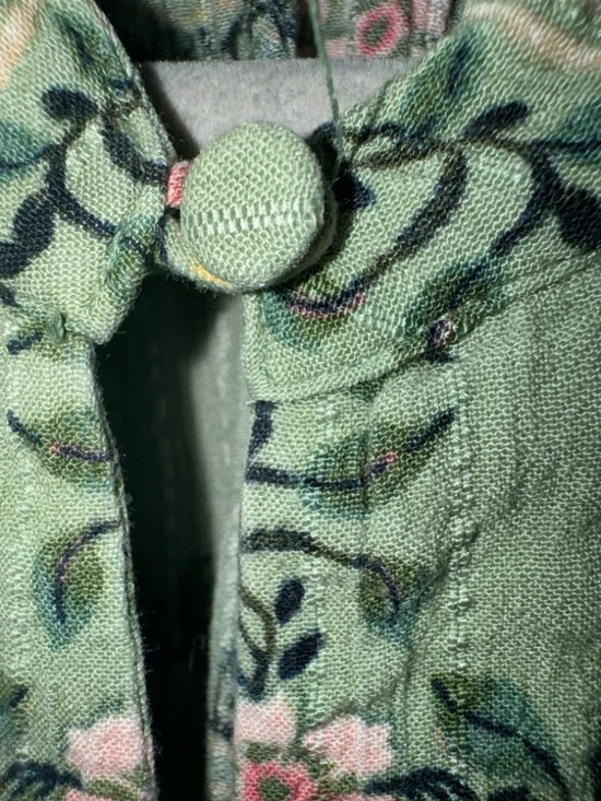 LOFT Green Floral Grid V-Neck Short Sleeve Blouse - Picture 4 of 9